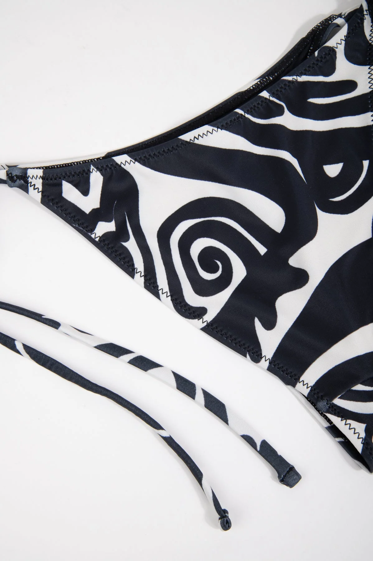 Bikini Hose mit Print - Image 3