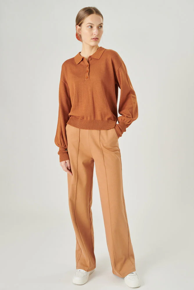 Hose mit weiten Beinen und Ziernnähten - Image 12