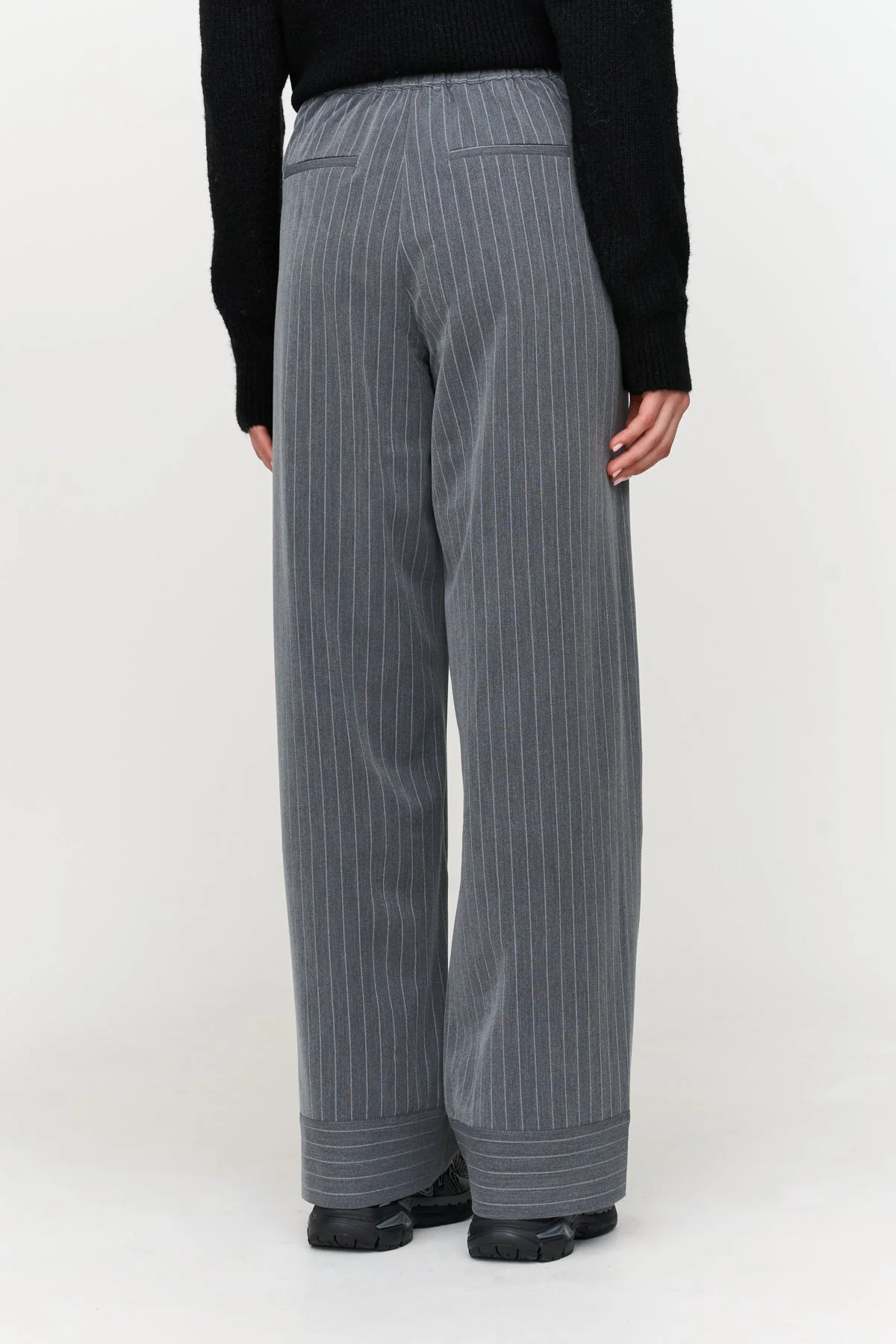 Hose mit Nadelstreifen - Image 4
