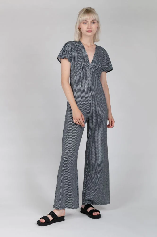 Jumpsuit mit V-Ausschnitt - Image 5