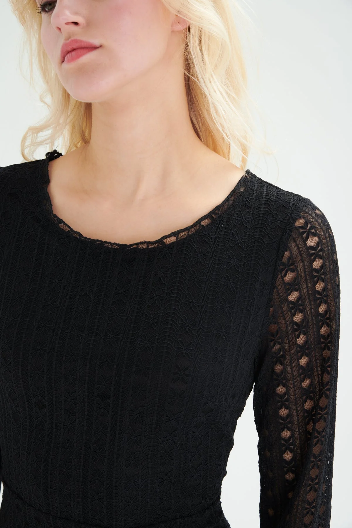 Kleid in Schwarz - Image 3