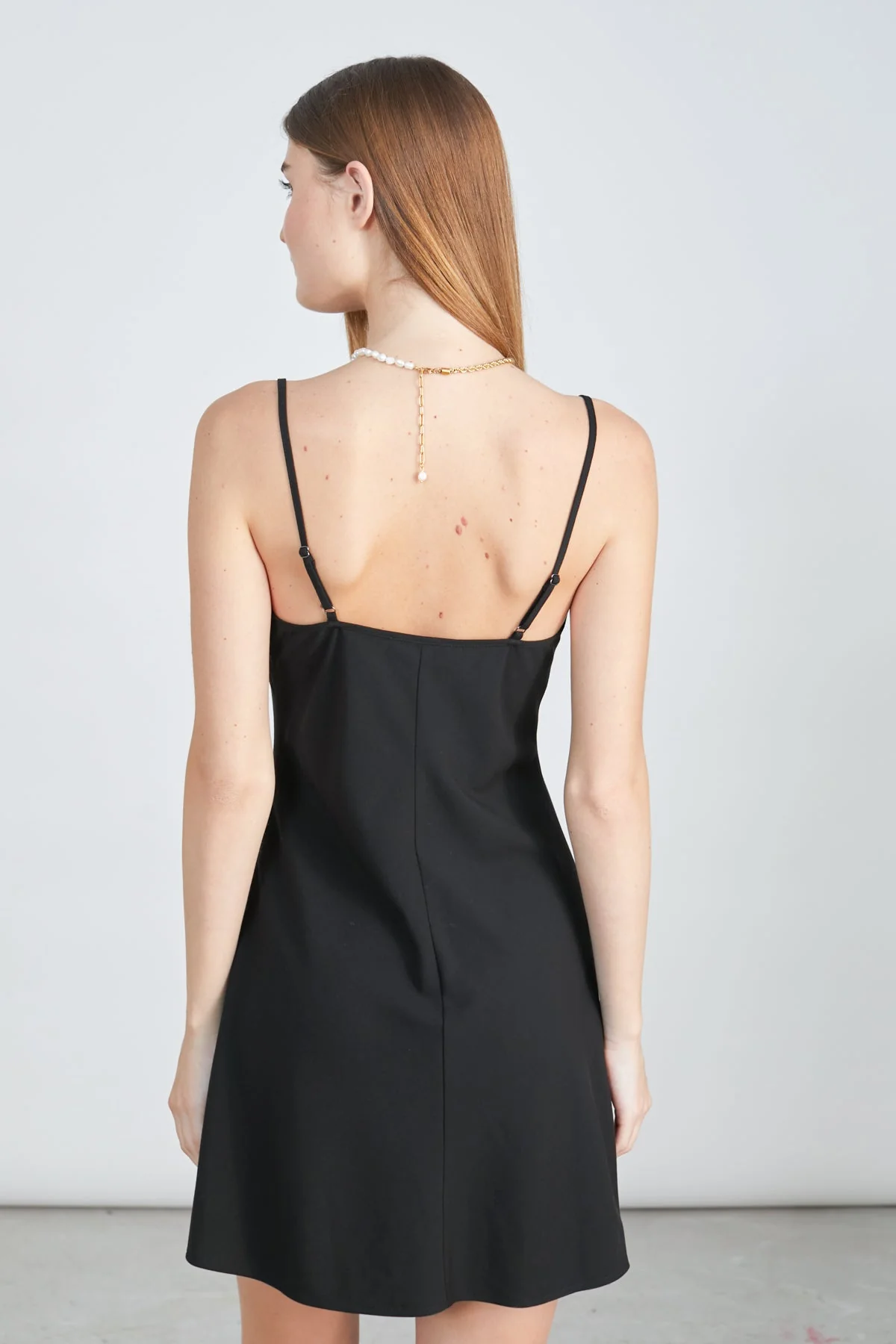 Kleid In Schwarz - Image 4