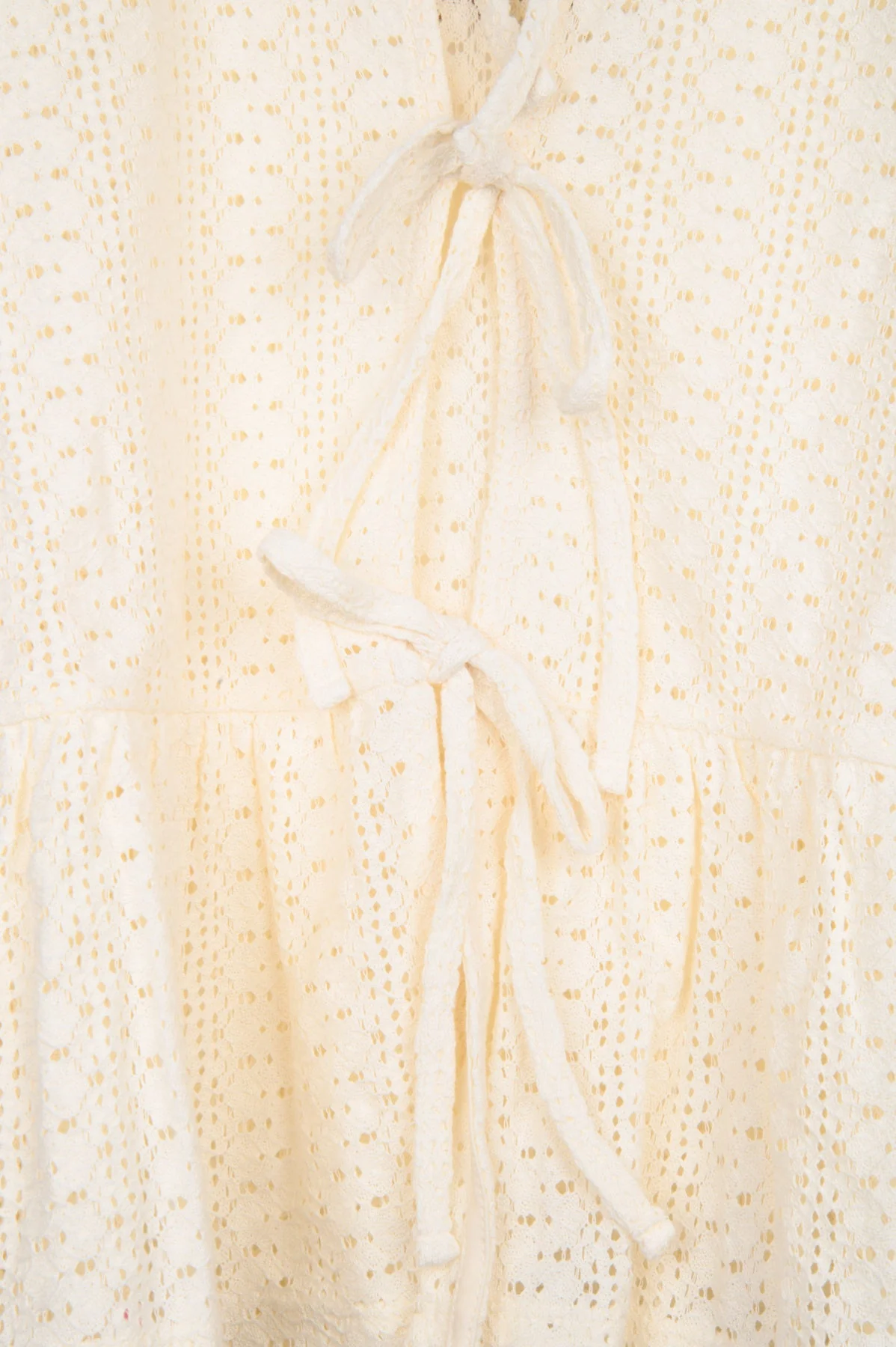 Shirt in Off-White - Image 2