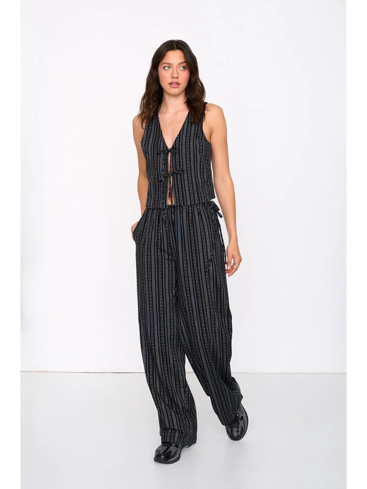 Shirt in Schwarz - Image 2