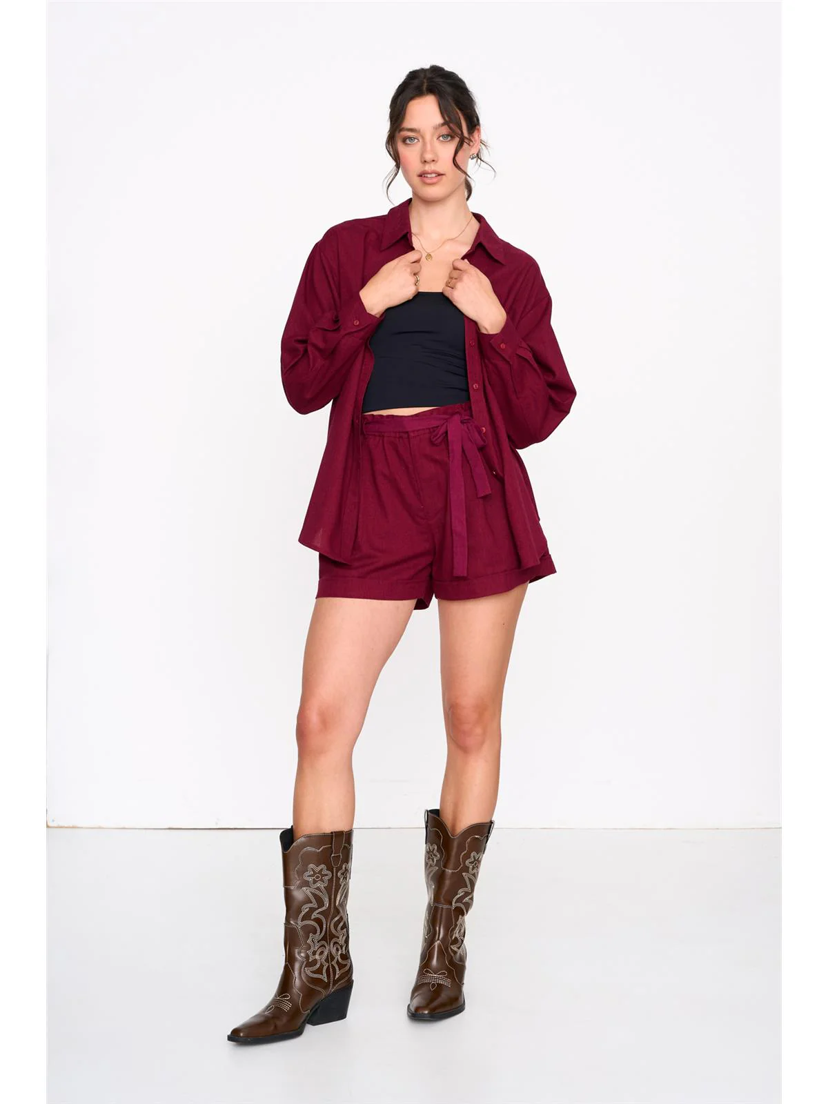Shorts in Burgunder